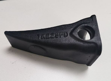 TK225FD EMBOUT DE DENT DE SEAU 