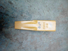 Ceterpillar R350 Ripper Dent 6y0352 par Coulée