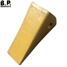 20x7014160 Komatsu PC100 Dent